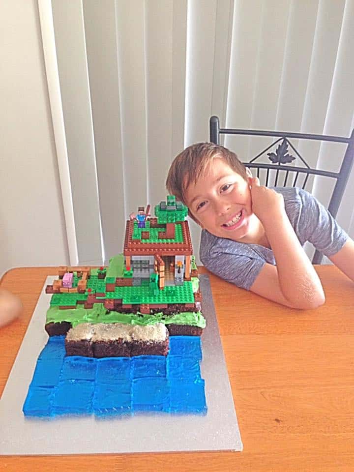 lego minecraft cake